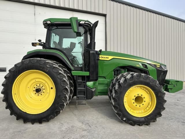 Image of John Deere 8R 310 equipment image 3