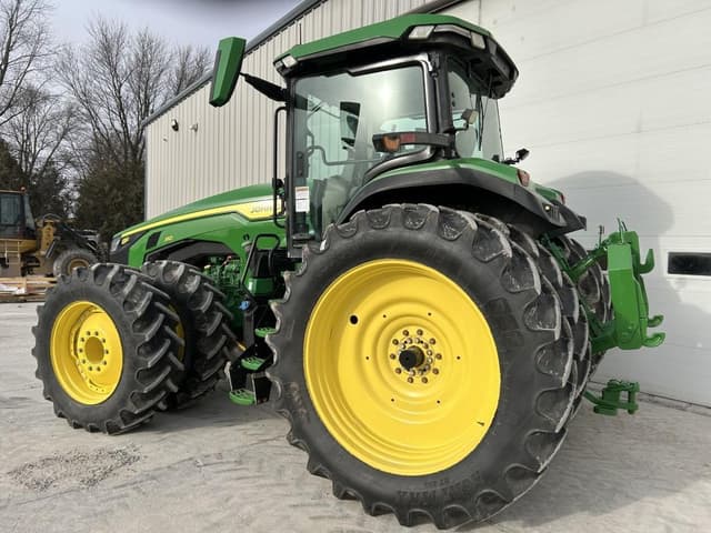 Image of John Deere 8R 310 equipment image 4