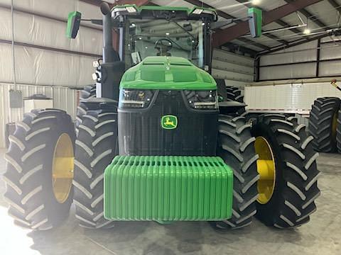 Image of John Deere 8R 310 equipment image 3