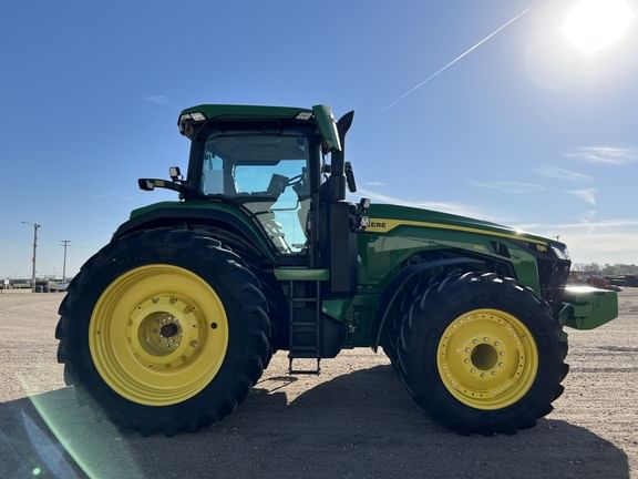Main image John Deere 8R 310