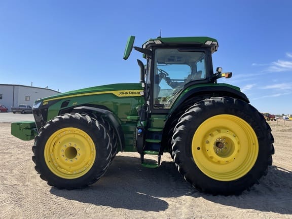 Main image John Deere 8R 310