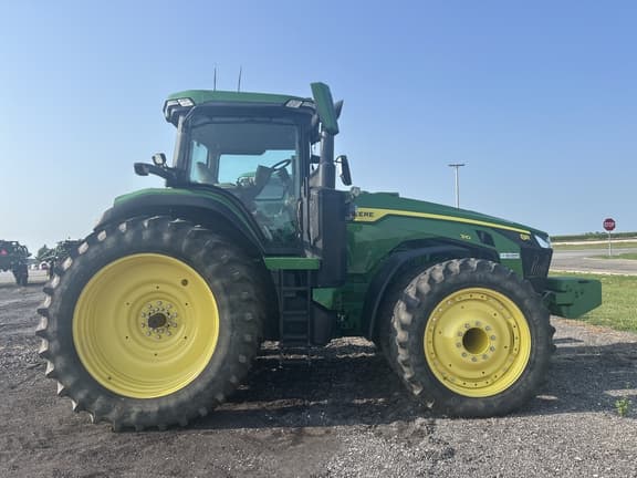 Image of John Deere 8R 310 Primary image