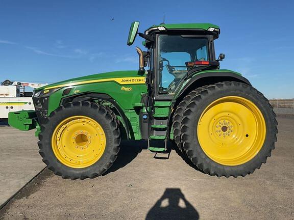 Image of John Deere 8R 310 equipment image 1