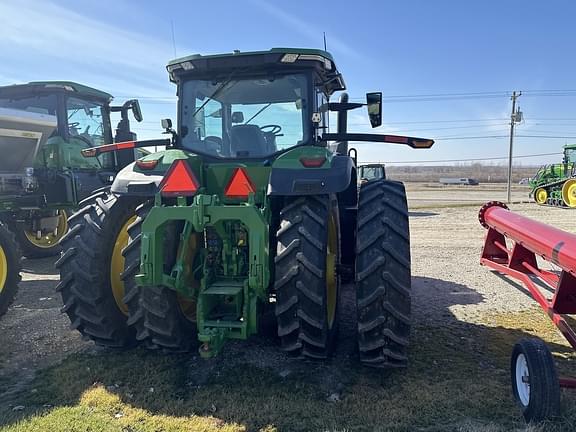 Image of John Deere 8R 310 equipment image 1