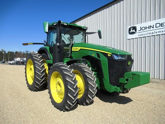 Image of John Deere 8R 310 equipment image 4