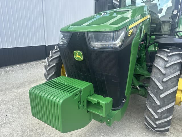 Image of John Deere 8R 310 equipment image 4