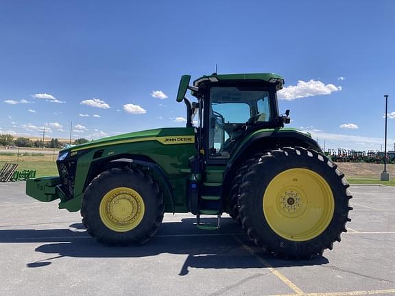 Image of John Deere 8R 310 equipment image 1