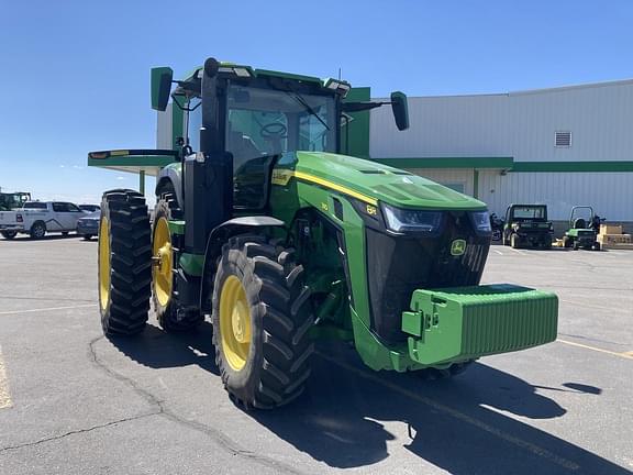 Image of John Deere 8R 310 equipment image 4