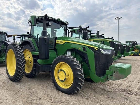 2021 John Deere 8R 310 Equipment Image0