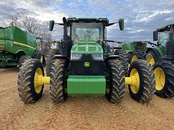 Image of John Deere 8R 310 equipment image 1