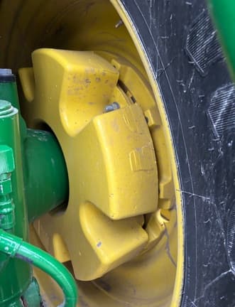 Image of John Deere 8R 310 equipment image 4