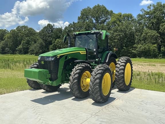 Image of John Deere 8R 310 equipment image 1
