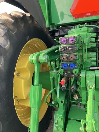 Main image John Deere 8R 310 5