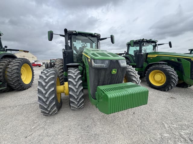 Image of John Deere 8R 310 equipment image 3