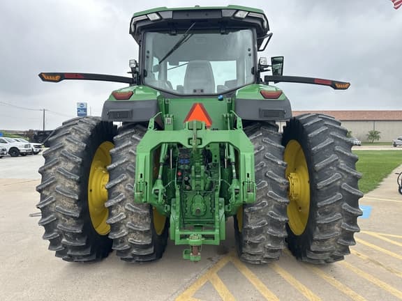 Image of John Deere 8R 310 equipment image 3