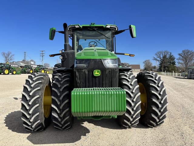 Image of John Deere 8R 310 equipment image 1