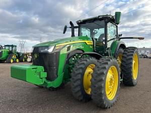 2021 John Deere 8R 340 Image