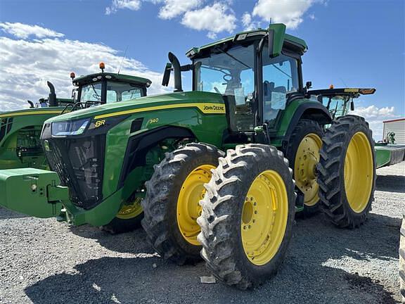 Image of John Deere 8R 340 equipment image 1