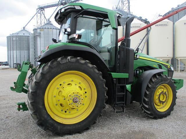 Image of John Deere 8R 340 equipment image 2