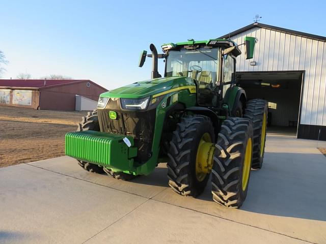 Image of John Deere 8R 340 equipment image 2