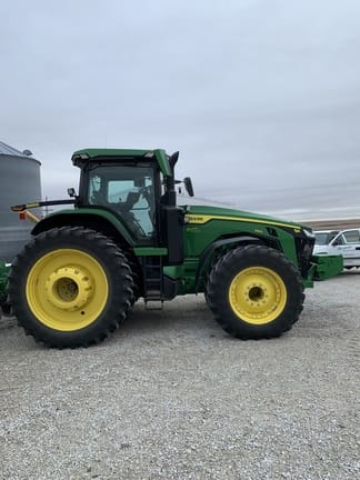 Main image John Deere 8R 340