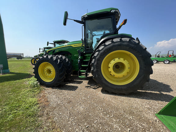 Main image John Deere 8R 340
