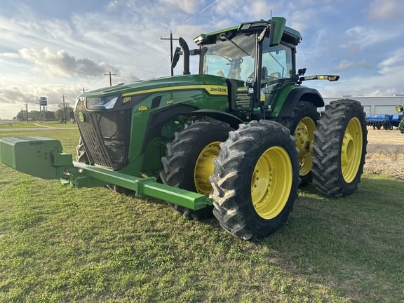 2021 John Deere 8R 340 Equipment Image0
