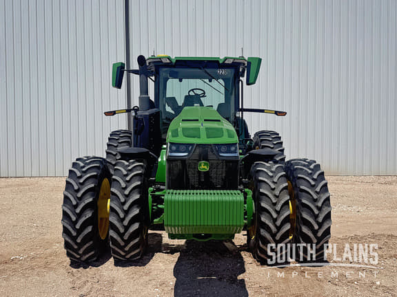 Image of John Deere 8R 340 equipment image 2