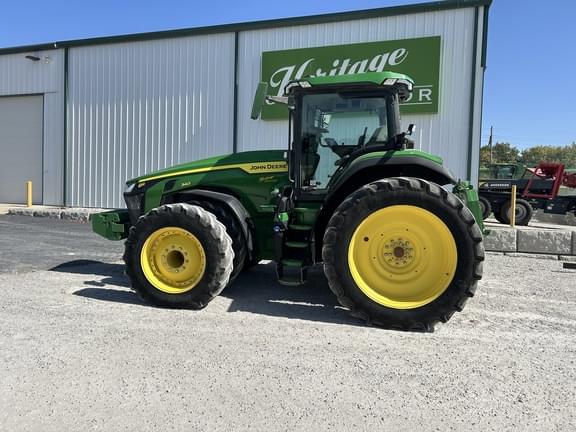 Image of John Deere 8R 340 equipment image 3