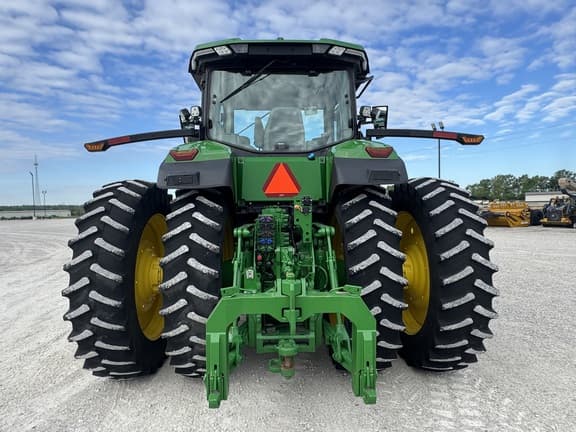 Image of John Deere 8R 340 equipment image 4