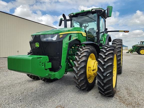 Image of John Deere 8R 340 equipment image 3