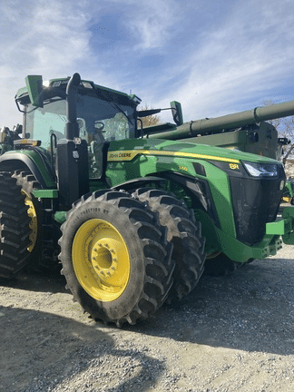 Main image John Deere 8R 340