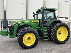 2021 John Deere 8R 340 Image