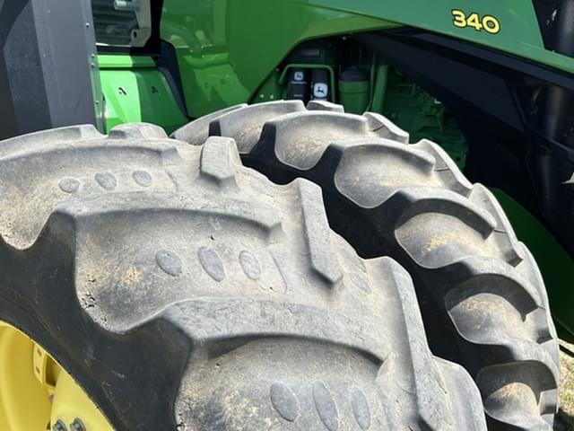 Image of John Deere 8R 340 equipment image 3