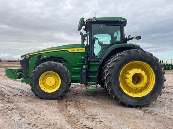 Image of John Deere 8R 340 equipment image 1