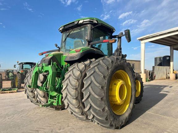 Image of John Deere 8R 340 equipment image 4