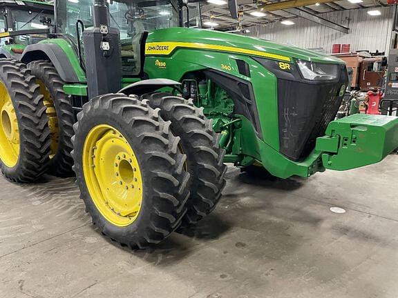 Image of John Deere 8R 340 equipment image 3