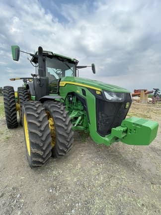 Image of John Deere 8R 340 equipment image 2