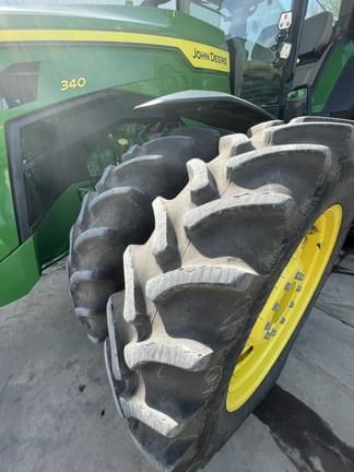 Image of John Deere 8R 340 equipment image 3