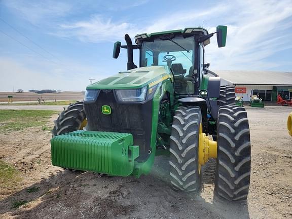 Image of John Deere 8R 340 equipment image 2
