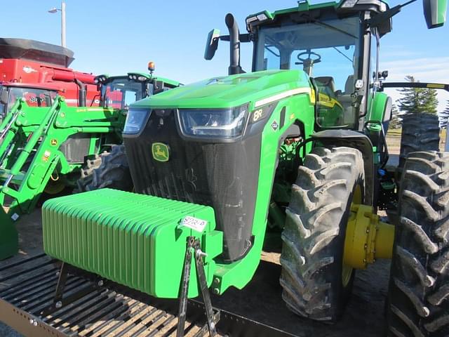 Image of John Deere 8R 340 equipment image 4