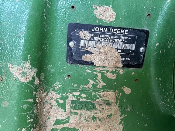 Image of John Deere 8R 340 equipment image 4