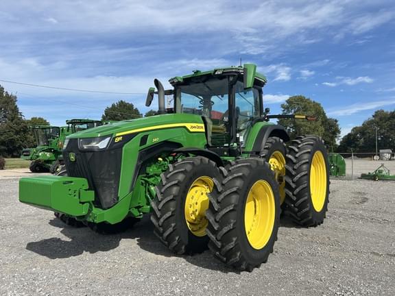 Image of John Deere 8R 340 Primary image