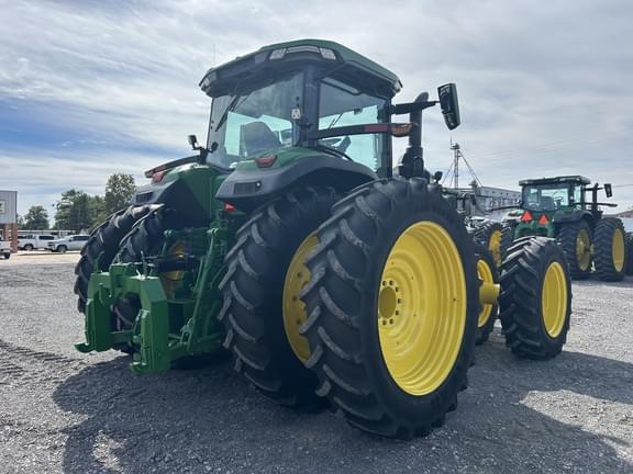 Image of John Deere 8R 340 equipment image 4
