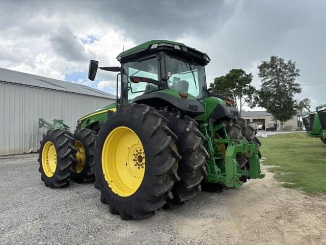 Image of John Deere 8R 340 equipment image 2