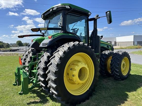 Image of John Deere 8R 340 equipment image 4