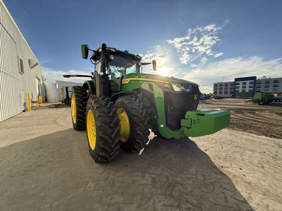 Image of John Deere 8R 340 equipment image 3