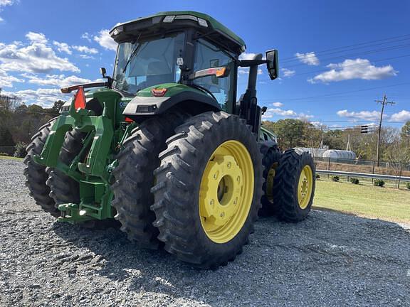 Image of John Deere 8R 340 equipment image 2