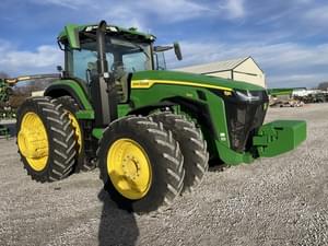 2021 John Deere 8R 340 Image