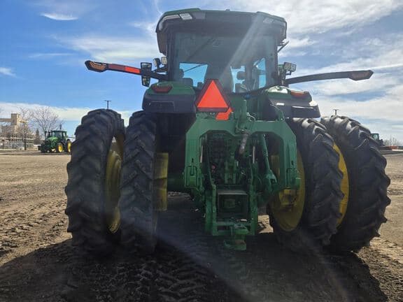 Image of John Deere 8R 340 equipment image 2